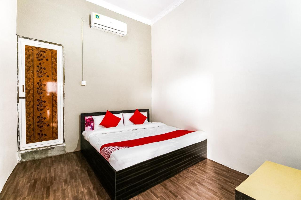Oyo 69647 Yash Lodge Джабалпур Екстериор снимка